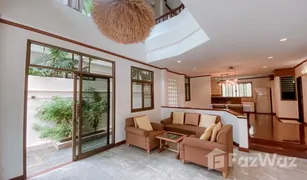 5 Bedrooms House for sale in Khlong Toei, Bangkok 