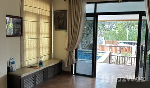 3 Schlafzimmern Villa zu verkaufen in Nong Prue, Pattaya Amorn Village