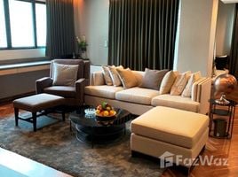 2 Bedroom Apartment for sale at Pearl Garden, Si Lom