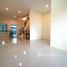 3 Schlafzimmer Reihenhaus zu vermieten im Premium Place Ekamai-Ramindra 2, Nuan Chan