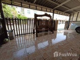 3 Bedroom Townhouse for sale at Pruksa Ville 50 Ramkhamhaeng, Saphan Sung, Saphan Sung