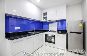 2 BR serviced apartment BKK 1 for rent $800 in Boeng Keng Kang Ti Muoy, Пном Пен