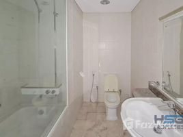 1 спален Квартира на продажу в Oakwood Residency, Centrium Towers