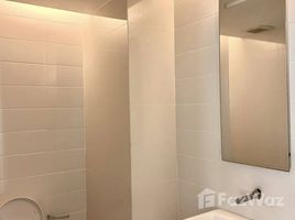 1 спален Кондо на продажу в The Room Sukhumvit 21, Khlong Toei Nuea, Щаттхана, Бангкок, Таиланд