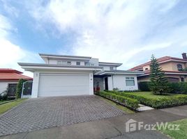 4 Habitación Casa en venta en Costa Rica, San Isidro, Heredia, Costa Rica