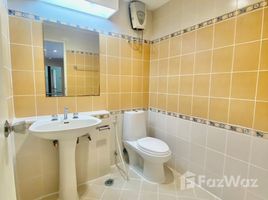 2 спален Кондо в аренду в The Capital Sukhumvit 30/1, Khlong Tan