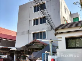 66 Bedroom Apartment for sale at Somsri Apartment, Wong Sawang