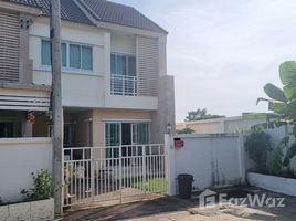 3 Bedroom Townhouse for sale at Glory House 2, Nong Kae