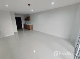 ขายคอนโด 2 ห้องนอน ในโครงการ เดอะกรีน คอนโดมิเนียม 2, บางจาก, พระโขนง