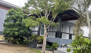 3 Bedrooms House for sale in Chomphu, Chiang Mai 