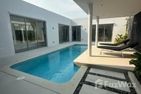 Lay Pearl Real Estate Development in Rawai, Phuket