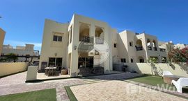 Доступные квартиры в Al Hamra Village Villas
