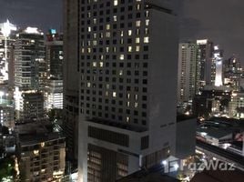 1 спален Квартира в аренду в Edge Sukhumvit 23, Khlong Toei Nuea