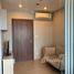 1 спален Квартира в аренду в The Base Chaengwattana, Khlong Kluea
