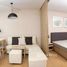1 спален Кондо в аренду в LIV@49, Khlong Tan Nuea