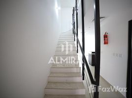 2 спален Вилла на продажу в Mediterranean Style, Al Reef Villas