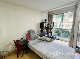 Студия Кондо на продажу в Plus 38 Hip , Phra Khanong