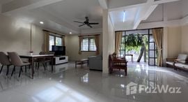 Nai Harn Villa中可用单位