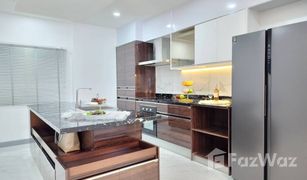 6 Schlafzimmern Villa zu verkaufen in Pong, Pattaya Mabprachan Gardens