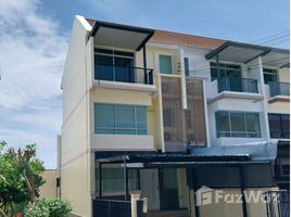 3 Bedroom Townhouse for sale at Baan Mai Thepharak-Wongwaen, Bang Phli Yai, Bang Phli