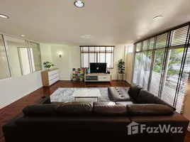 วิลล่า 5 ห้องนอน ให้เช่า ในทำเล คลองตันเหนือ, กรุงเทพมหานคร, คลองตันเหนือ, วัฒนา, กรุงเทพมหานคร