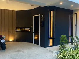 วิลล่า 1 ห้องนอน ให้เช่า ในทำเล เชิงทะเล, ภูเก็ต, เชิงทะเล