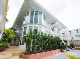 5 Bedroom Villa for sale in Major Hollywood Ramkhamhaeng, Hua Mak, Hua Mak