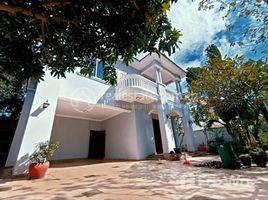 5 chambre Villa for rent in Cambodge, Tonle Basak, Chamkar Mon, Phnom Penh, Cambodge