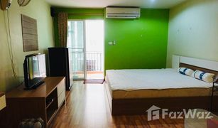 1 Schlafzimmer Wohnung zu verkaufen in Sam Sen Nok, Bangkok Regent Home 12 Latphrao 41