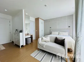 Studio Apartment for rent at 6th Avenue Sukhumvit 15, Khlong Toei Nuea