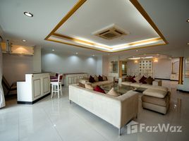 4 Bedroom Condo for rent at Oriental Towers, Khlong Tan Nuea, Watthana, Bangkok