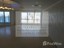 3 Bedroom Apartment for sale at Al Noor Tower, Khalifa Street