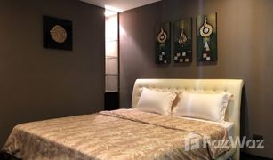 Кондо, 2 спальни на продажу в Phra Khanong Nuea, Бангкок Le Luk Condominium