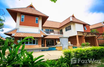 Grand Regent Residence in โป่ง, พัทยา