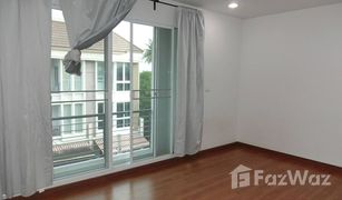 Таунхаус, 3 спальни на продажу в Bang Kho, Бангкок Baan Klang Muang Sathorn-Taksin 2