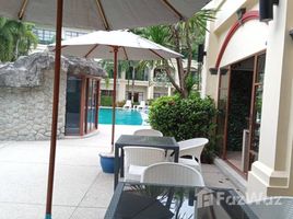 ขายอพาร์ทเม้นท์ 2 ห้องนอน ใน เชิงทะเล, ภูเก็ต Chic -bedroom apartments, with pool view in Baan Puri project, on Surin Beach beach