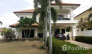 4 Bedrooms Villa for sale in Pong, Pattaya Lakeside Court
