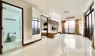 1 Schlafzimmer Wohnung zu verkaufen in Khlong Tan Nuea, Bangkok J.C. Tower