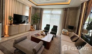 Дом, 4 спальни на продажу в Prawet, Бангкок Perfect Masterpiece Rama 9