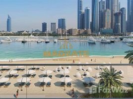 2 спален Квартира на продажу в Palace Beach Residence, EMAAR Beachfront