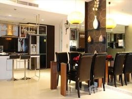 2 Bedroom Apartment for sale at Watermark Chaophraya, Bang Lamphu Lang, Khlong San