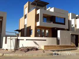 5 Habitación Villa en venta en Upville, Cairo Alexandria Desert Road, 6 October City