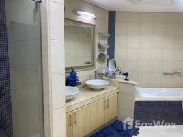 2 спален Квартира на продажу в Al Dabas, Shoreline Apartments