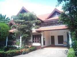 4 chambre Maison for rent in Sisattanak, Vientiane, Sisattanak