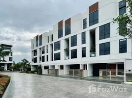 3 Bedroom Townhouse for sale at DEMI Sathu 49, Bang Phongphang, Yan Nawa
