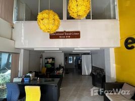 320 кв.м. Office for rent in King Taksin the Great Statue, Bang Yi Ruea, Khlong San