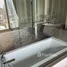 Studio Apartment for rent at The Esse Asoke, Khlong Toei Nuea