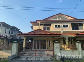4 침실 주택을(를) 페락에서 판매합니다., Bota, Perak Tengah, 페락