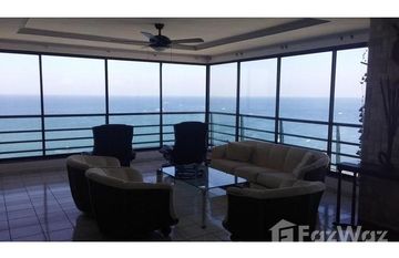Condo on Chipipe Beach Truly Spectacular Views Of Chipipe Beach! in Salinas, サンタエレナ