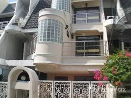 4 Bedroom Townhouse for rent in Watthana, Bangkok, Khlong Tan Nuea, Watthana